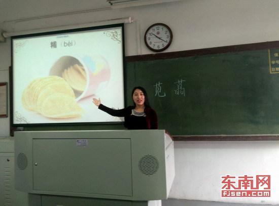 大学女老师开“先秦穿越课”要求学生写穿越小说