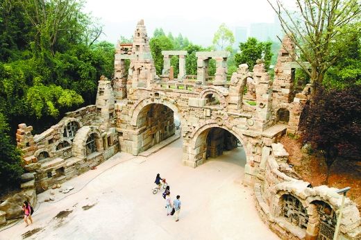  围观大学城各高校的霸气地儿 